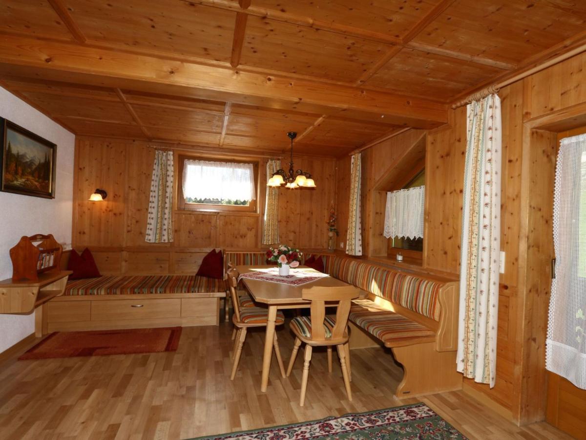 Apartment In Mayrhofen In The Mountains ภายนอก รูปภาพ