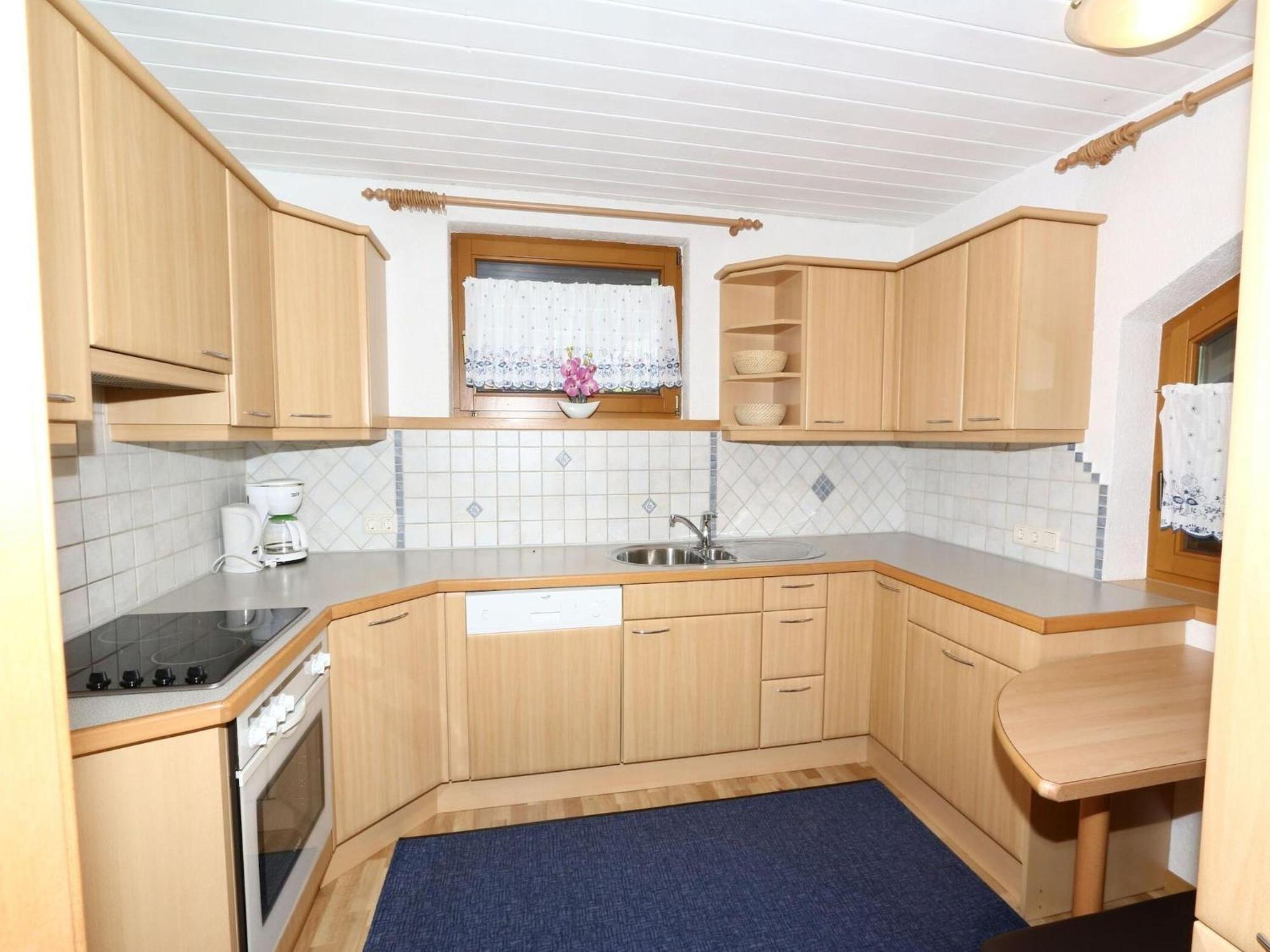 Apartment In Mayrhofen In The Mountains ภายนอก รูปภาพ