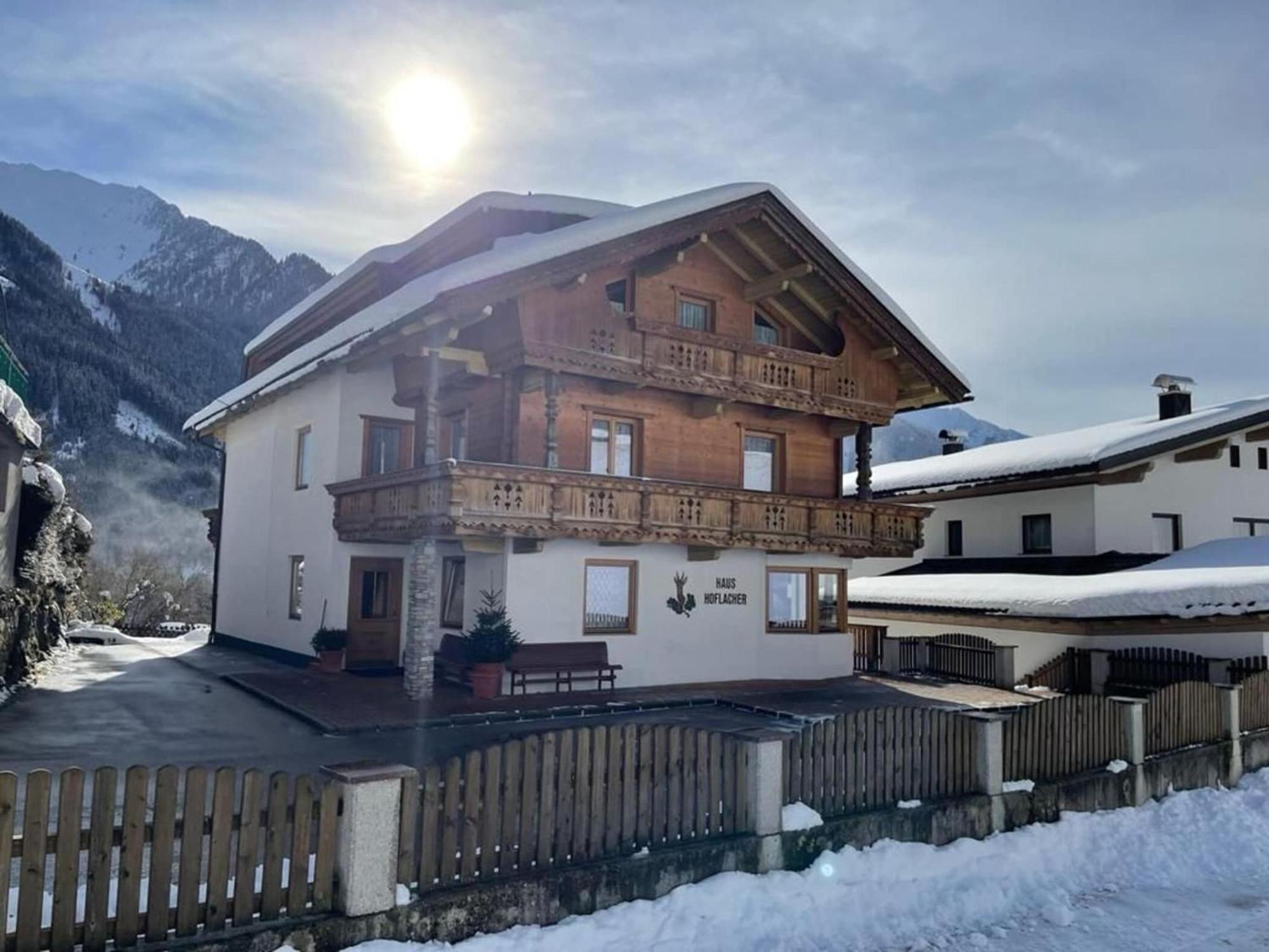 Apartment In Mayrhofen In The Mountains ภายนอก รูปภาพ