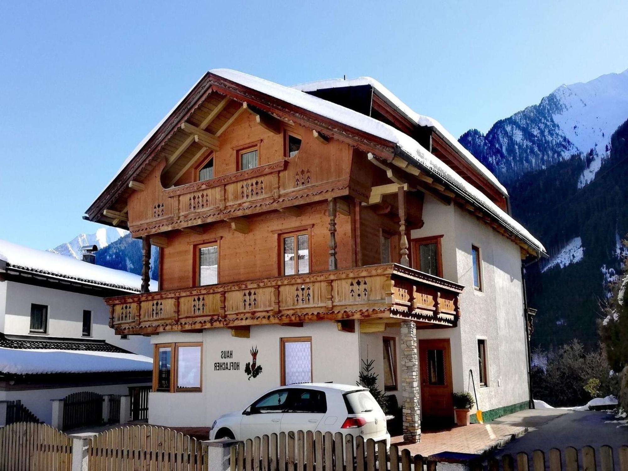 Apartment In Mayrhofen In The Mountains ภายนอก รูปภาพ